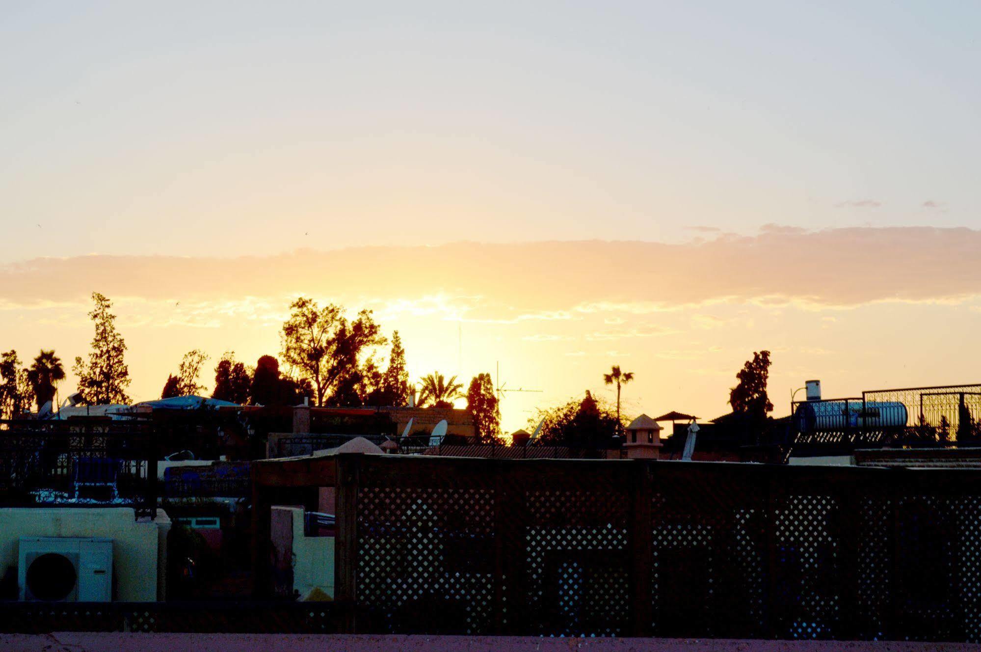 Dar Ihssane Hotel Marrakesh Exterior photo