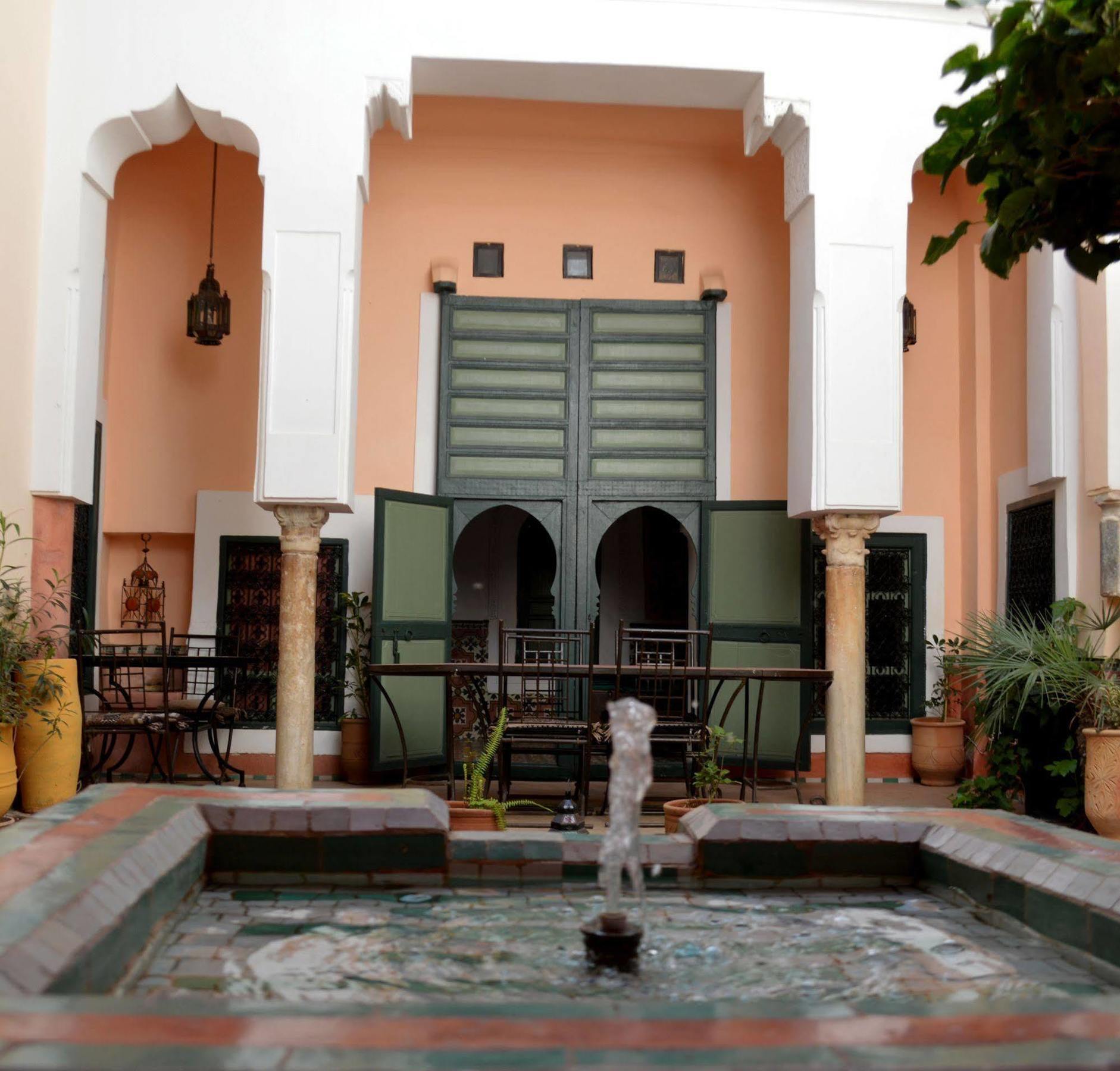 Dar Ihssane Hotel Marrakesh Exterior photo